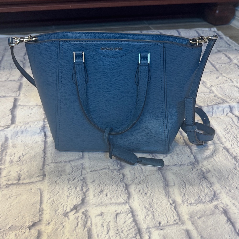 New Michael Kors Taryn Small Convertible TZ Tote Crossbody Dark Chambray